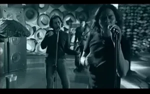 Video klip lagu Rahasia Hati - Element (credit: Youtube.com/element band)