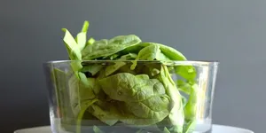 Makanan Sederhana Ini Bisa Bantu Kecilkan Perut Gendut Loh!