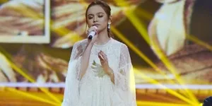 10 Potret Menawan Lyodra Dalam Outfit Warna-Warni, Mana Paling Cantik?