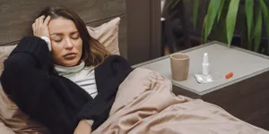 12 Cara Menghilangkan Sakit Kepala Secara Alami, Ampuh Tanpa Obat