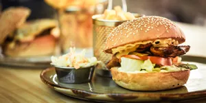 13 Cara Menurunkan Kolesterol Tinggi Secara Alami Tanpa Konsumsi Obat