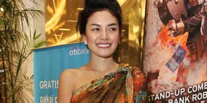 2014 Nikita Mirzani Tak Mau Punya Masalah Lagi