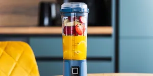 4 Rekomendasi Blender Portabel yang Wajib Anak Kos Punya, Cek Promonya di Sini!