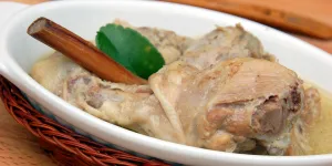4 Resep Opor Ayam Putih yang Lezat dan Mudah Dibuat, Cocok untuk Sajian Hari Raya