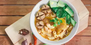 5 Camilan Khas Bandung yang Cocok untuk Temani Akhir Pekan, Bikin Ketagihan!