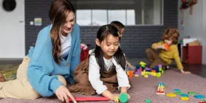 5 Indikator Keterlambatan Bicara pada Anak dan Cara Efektif Mengatasinya!