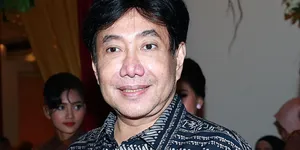 6 Lirik Lagu Ikonis Ciptaan Guruh Soekarnoputra yang Dibawakan Chrisye, Abadi hingga Kini