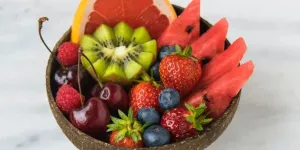 7 Buah Lezat yang Ampuh Turunkan Kolesterol Tinggi