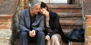 7 Film Tentang Cinta yang Tumbuh dari Obrolan Sehari-hari, Buktikan Cinta Tak Selalu Lahir dari Kejutan Besar