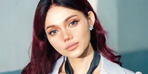 7 Gaya Rambut Rina Nose yang Nyentrik Abis, Gak Ada Duanya