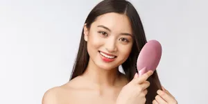 7 Jenis Sisir Rambut untuk Berbagai Penataan Rambut ala Selebriti, Jangan Sampai Salah Pilih!