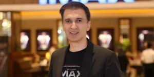 7 Potret Rumah Manoj Punjabi di Los Angeles, Mewah Banget Bak Superstar Hollywood