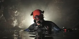 7 Rekomendasi Film Bertema Gua dan Penyelamatan yang Menegangkan, Cocok untuk Pecinta Survival