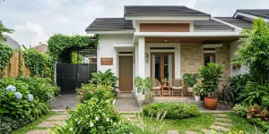 8 Cara Membuat Halaman Rumah Tetap Sejuk Tanpa Pohon Besar, Estetik dan Praktis