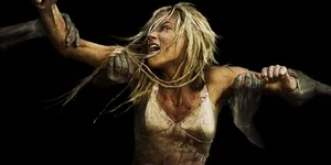 'THE WARD', Berakhir di Rumah Sakit Jiwa