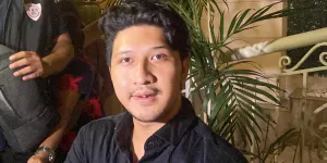 Aditya Zoni Pasrah Jika Hak Asuh Anak Jatuh Ke Yasmine Ow