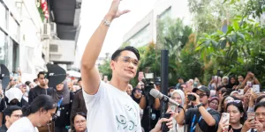 Afgan Era Sad Boy Kembali Lewat Lagu "Kacamata"