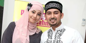 Alasan Istri Ustaz Al Habsyi Rampas Handphone ARTnya, Cemburu?