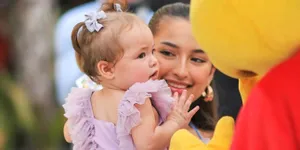 Anak Mendadak Jadi Idola, Jennifer Coppen Beri Batasan Tegas: Kamari Bukan Artis Papan Atas