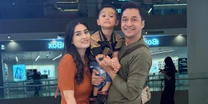 Angbeen Rishi Curhat di Instagram, Adly Fairuz Susah Diajak Potong Rambut - Lebih Mudah Ajak Anak Vaksin