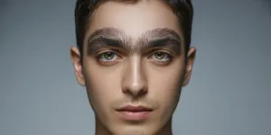 Apa Arti Alis Tebal: Makna, Kepribadian, dan Pandangan Islam