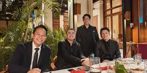 Ariel NOAH dan Parto di Nikahan Andre Taulany Bikin Salah Fokus