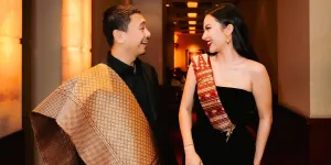 Ariel Tatum Mengaku Tak Risih Lakukan Adegan Ranjang dengan Raditya Dika di Film 'CATATAN HARIAN MENANTU SINTING'