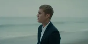 Arti dan Makna Lagu Ghost Justin Bieber Tentang Kehilangan dan Kerinduan Mendalam