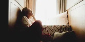 Arti dan Makna Lagu Love In The Dark - Adele, Berakhirnya Hubungan Demi Kebaikan Bersama