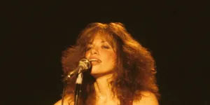 Arti dan Makna Lagu You're So Vain Mencerminkan Hubungan yang Rusak oleh Kesombongan