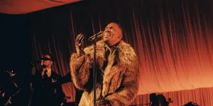 Arti Makna Lagu - Giveon, Kisahkan tentang Cinta yang Masih Tertahan dan Tak Terucap