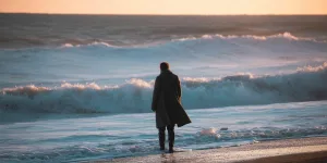 Arti Mimpi di Pantai Air Pasang, Simbol Emosi dan Perubahan Besar dalam Hidup