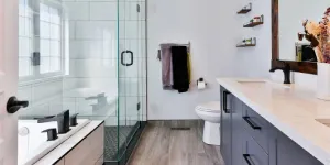 Arti Mimpi Mandi Pakai Gayung: Makna dan Tafsir Lengkap