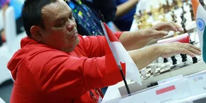 Atlet Peraih 3 Medali Emas Asian Para Games Pulang, Disambut Meriah