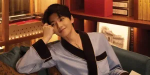 Aura Old Money! Yang Yang Tampil Memukau di Sampul PRESTIGE Hong Kong Februari 2026