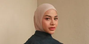 Aurel Hermansyah Ungkap Makna 'Bermekaran' di Koleksi Hijab Terbarunya