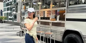 Ayu Dewi Rayakan Ultah Sambil Road Trip Bali-Jakarta, Imbas Bandara Tutup