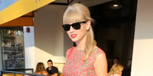 Bagi Taylor Swift Menulis Lirik Lagu Itu Seperti Menulis Diary