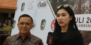 'Banyuwangi Batik Festival', Kenalkan Batik Hingga Undang Isyana