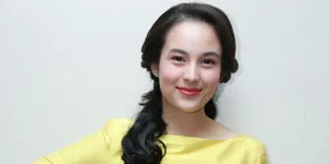 Begini Reaksi Chelsea Islan Usai Nonton 'BEAUTY & THE BEAST'