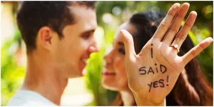 Berencana Melamar Doi di Hari Kasih Sayang? Bikin Dia Makin Baper dengan Perhiasan Berlian Ini