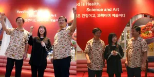 Bintang Mukbang Youtube Korea Tzuyang ke Indonesia, Aslinya Ramah Banget Penuh Senyum!