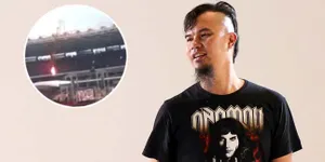 [VIDEO] Bunuh Diri di Konser Dhani, Buruh Lompat Dari Atap GBK