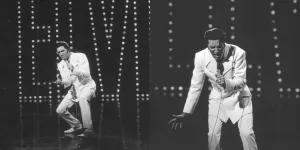 Can't Help Falling In Love milik Elvis Presley, Liriknya Bikin Jatuh Cinta