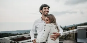 Caption Buat Pacar: Cara Romantis Mengungkapkan Perasaan di Media Sosial