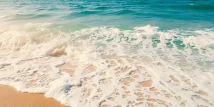 Caption IG Tentang Laut: Inspirasi Kata-Kata Indah untuk Postingan Media Sosial