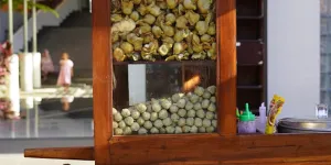 Caption Kata Kata Makan Bakso Lucu yang Bikin Ngakak dan Viral