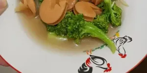 Cara Memasak Sosis Saus Asam Manis Brokoli, Praktis dan Lezat dalam Magic Com