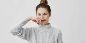 Cara Membuat Mouthwash Herbal untuk Mengusir Gigi Kuning dan Bau Mulut