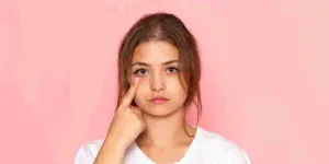 Cara Menghilangkan Kantung Mata Hitam dengan Masker Kopi